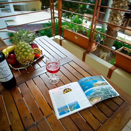 At Aqua Apartment Kallithea Athen Eksteriør billede